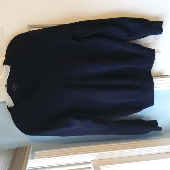 J.CREW💥Nwot💥CASHMERE Navy V-neck Sweater - Picture 4 of 6